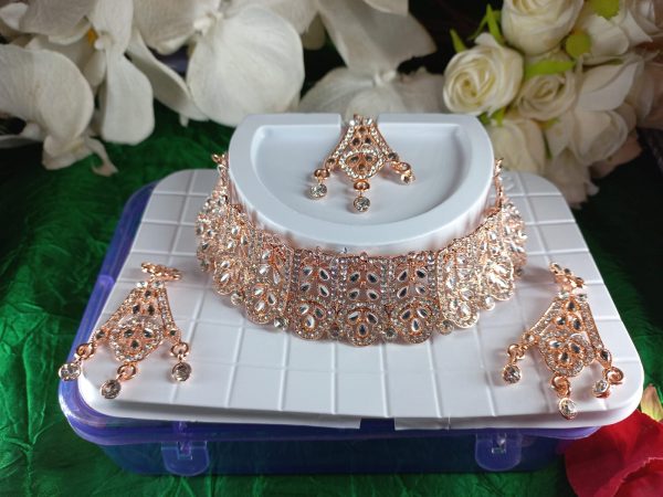 Rose gold choker crystal set