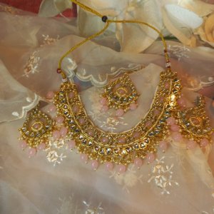 Light mink choker set