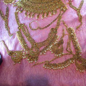 Kundan bridal jewellery set