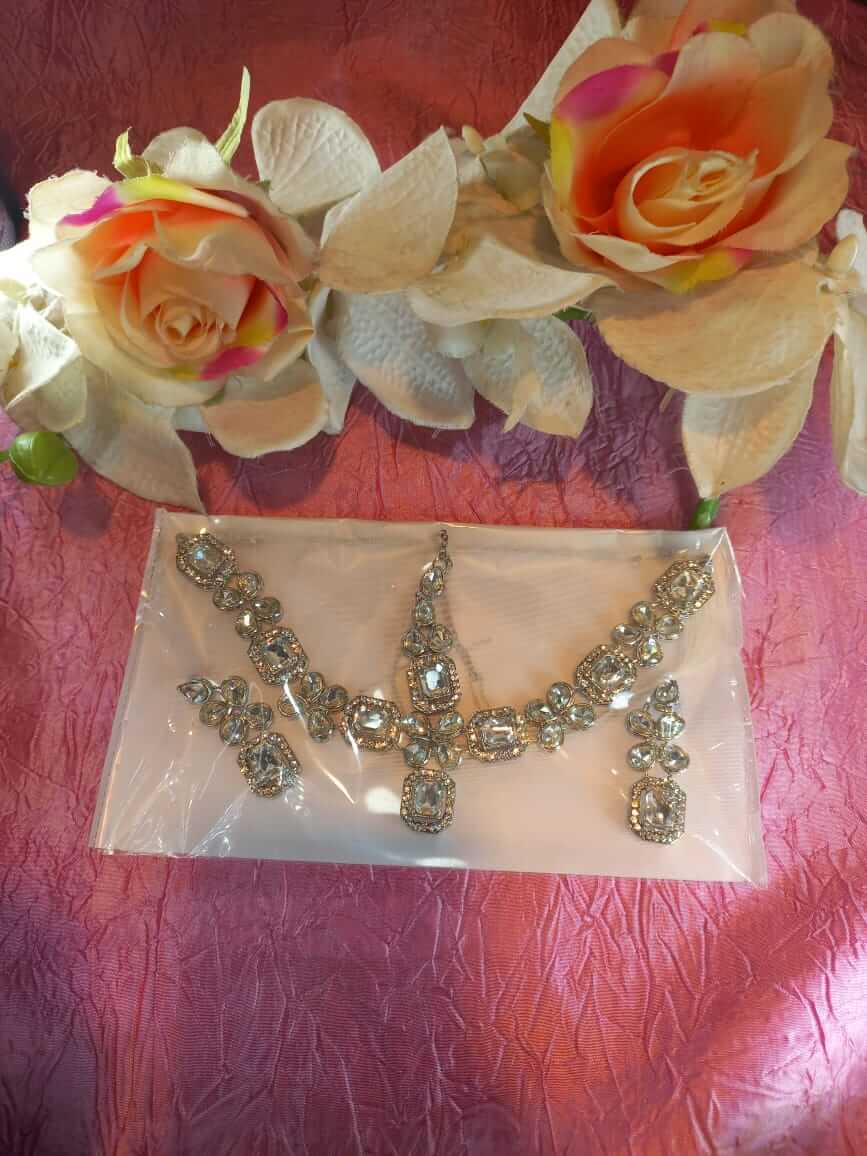 1.jpeg Kundan choker set