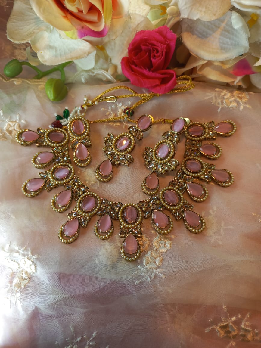 10-1.jpeg designer choker set