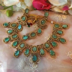 designer choker set