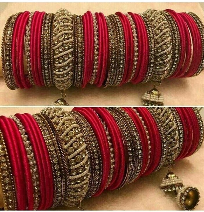 Bridal-bangles-with-red-velvet-R399-per-hand.jpeg Bridal bangles with red velvet /per hand