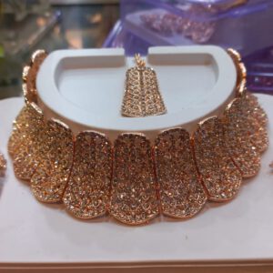 CRYSTAL ROSE GOLD CHOKER SET