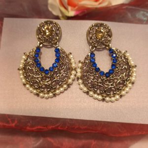 Designer silver earrings with pearls