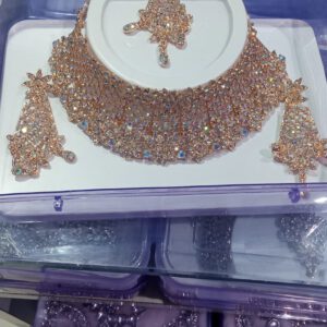 Eastern crystal sets in many colours