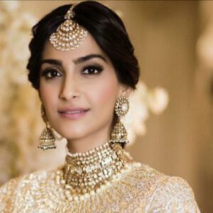 Eastern kundan set