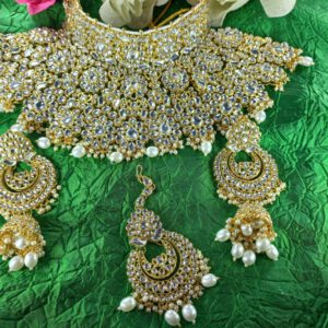 Gold crystal choker set