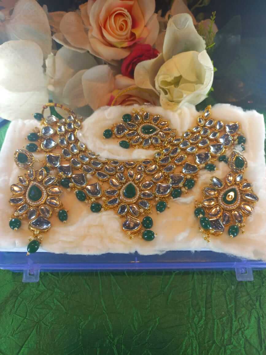Kundan-choker.jpeg Kundan choker set