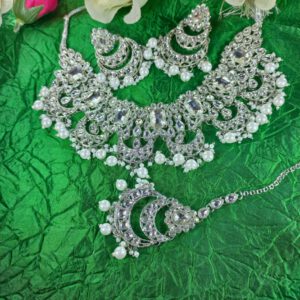 Kundan crystal choker set