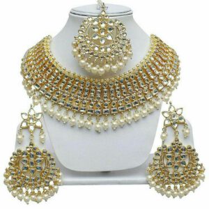 Kundan pearl set