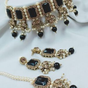 Kundan polki set