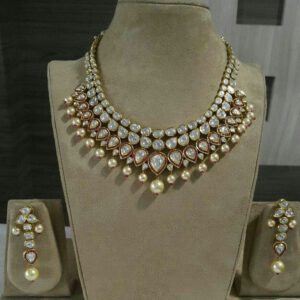 Kundan set