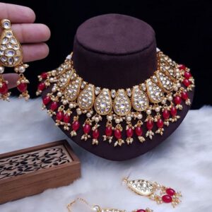 Mina choker set