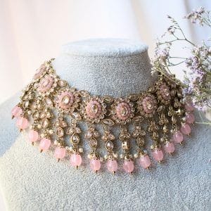 Pink choker set with earrings an sir bhindi