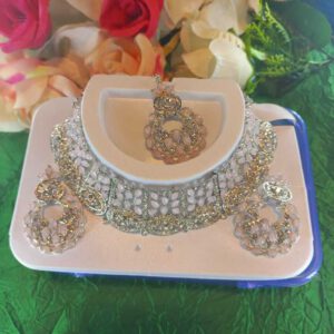 Silver and light pink crystal set