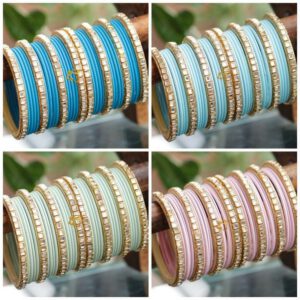 Velvet treaded bangle sets per hand