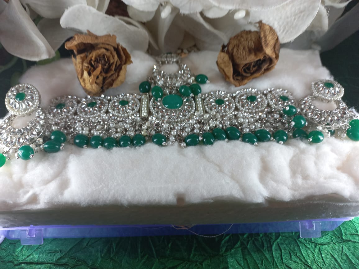 WhatsApp-Image-2022-12-27-at-10.26.25.jpeg Kundan polki set