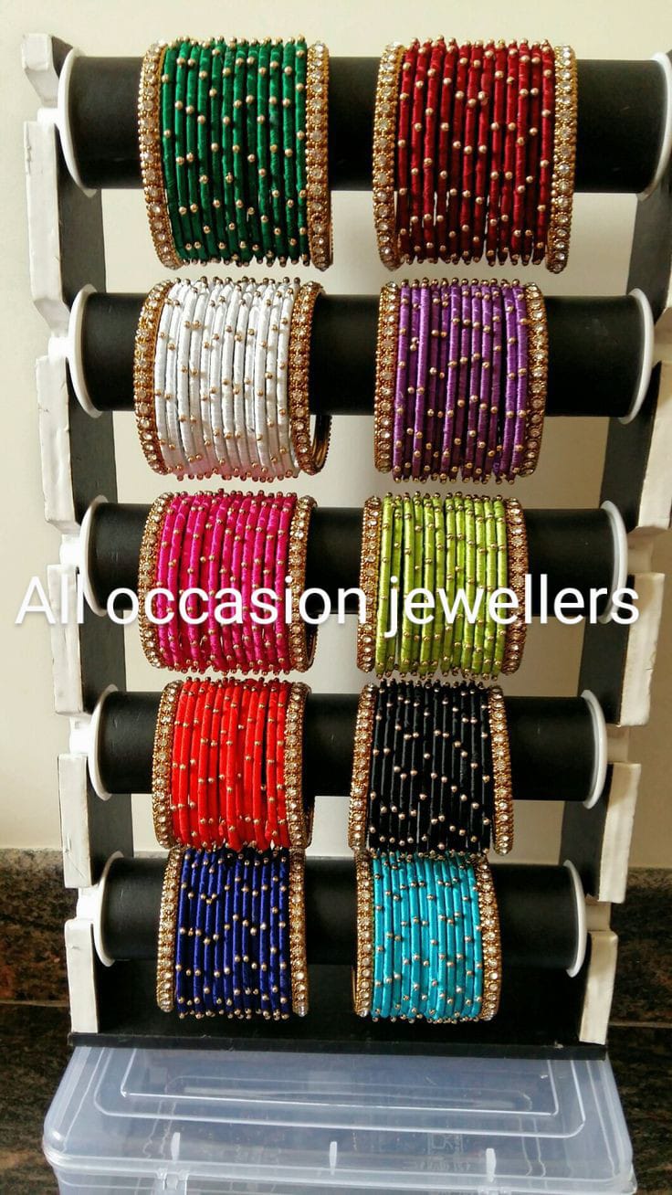 bridal-bangles-R95.jpeg Velvet bangles with side crystal bangles