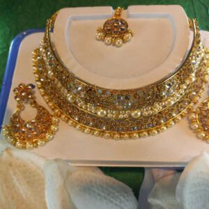 Crystal gold and pearl choker set
