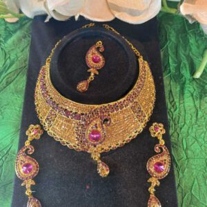 Cerise pink crystal set